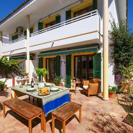 Casa Ginebro Nyaraló *